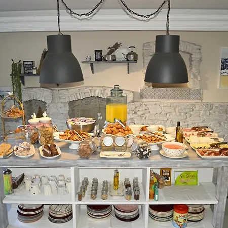 Ares Hotel 3*