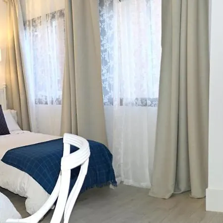 Szálloda Ares Zamora