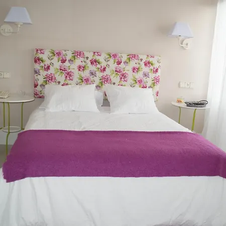 Hotel Ares
